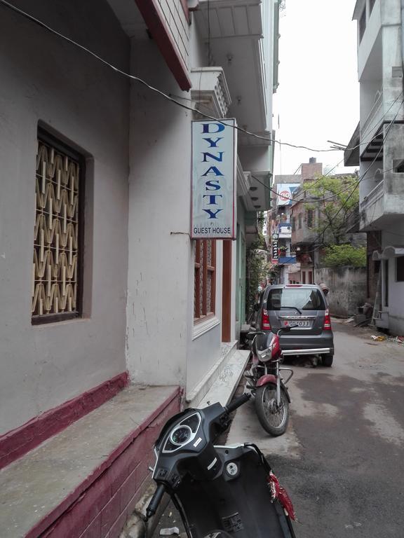 Dynasty Guest House Benares Buitenkant foto