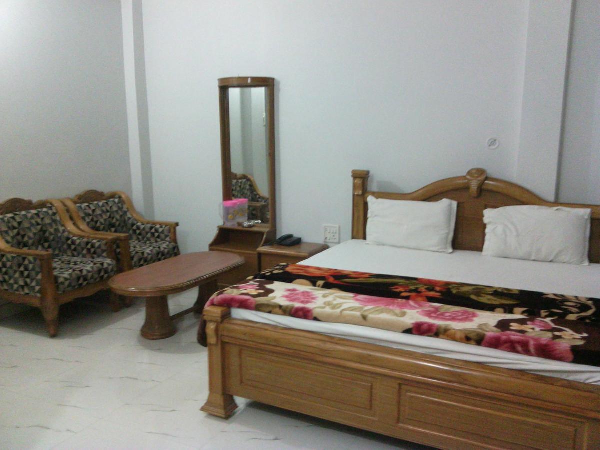 Dynasty Guest House Benares Buitenkant foto